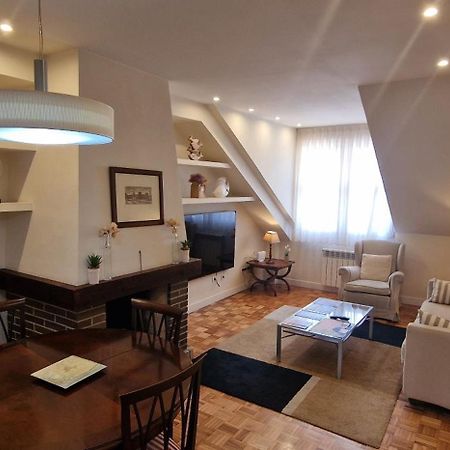 La Buhardilla De La Escalerona - 2 Hab - Vut-4354-As Apartment Gijon Bagian luar foto
