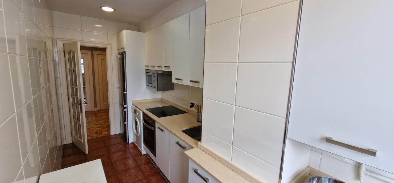La Buhardilla De La Escalerona - 2 Hab - Vut-4354-As Apartment Gijon Bagian luar foto