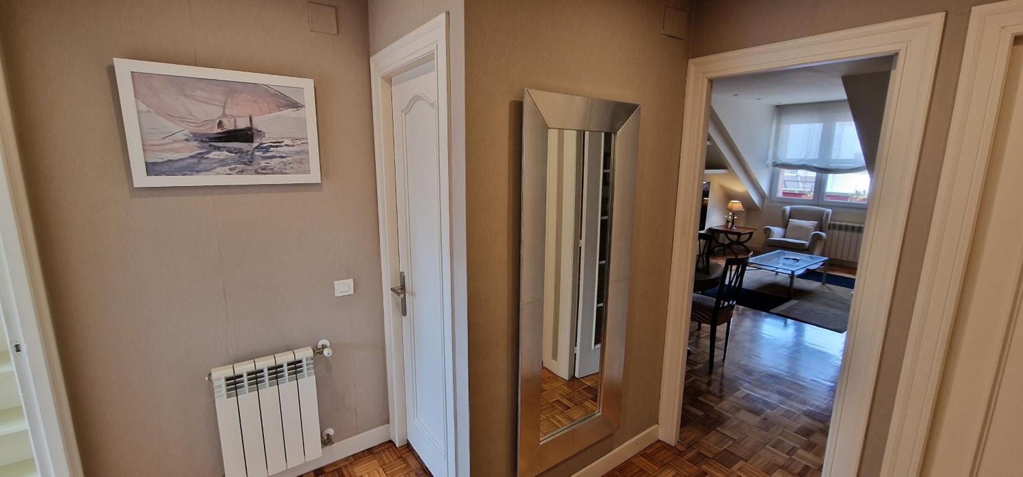 La Buhardilla De La Escalerona - 2 Hab - Vut-4354-As Apartment Gijon Bagian luar foto