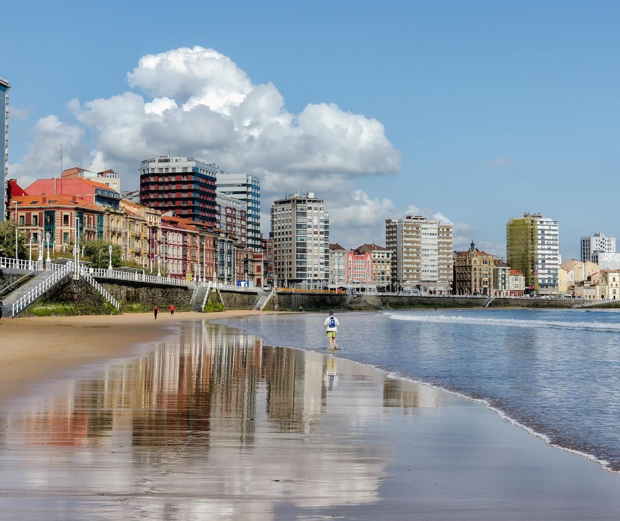 La Buhardilla De La Escalerona - 2 Hab - Vut-4354-As Apartment Gijon Bagian luar foto